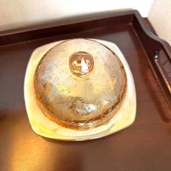 1950s Jeannette Glass Company Floragold butter dish & cover - Picture 5 of 5